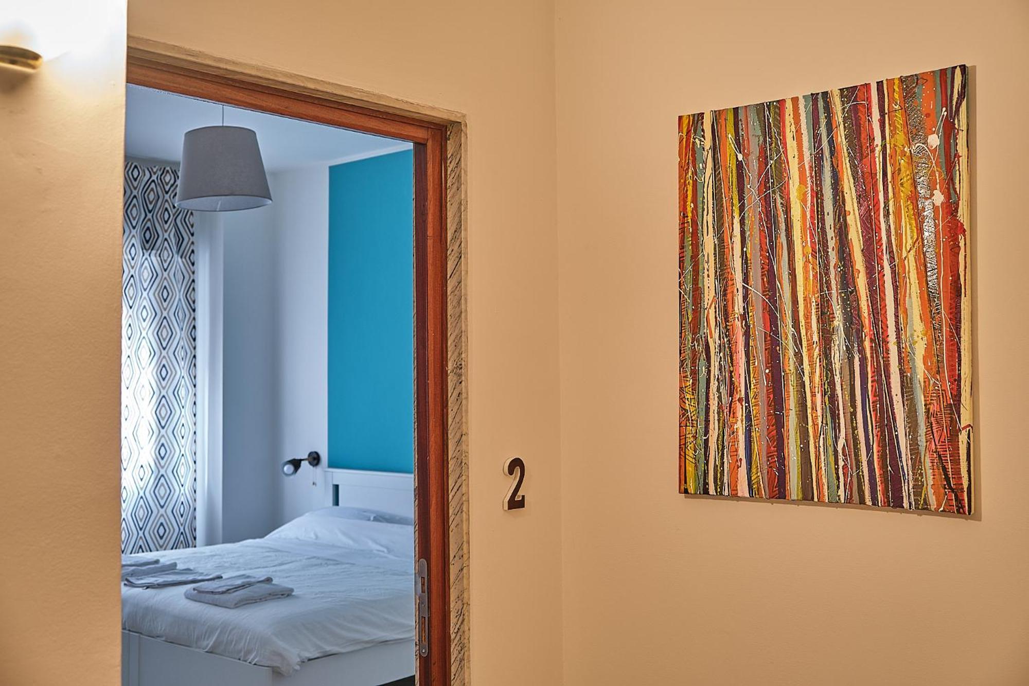 Kamila Guest House Bari Bilik gambar